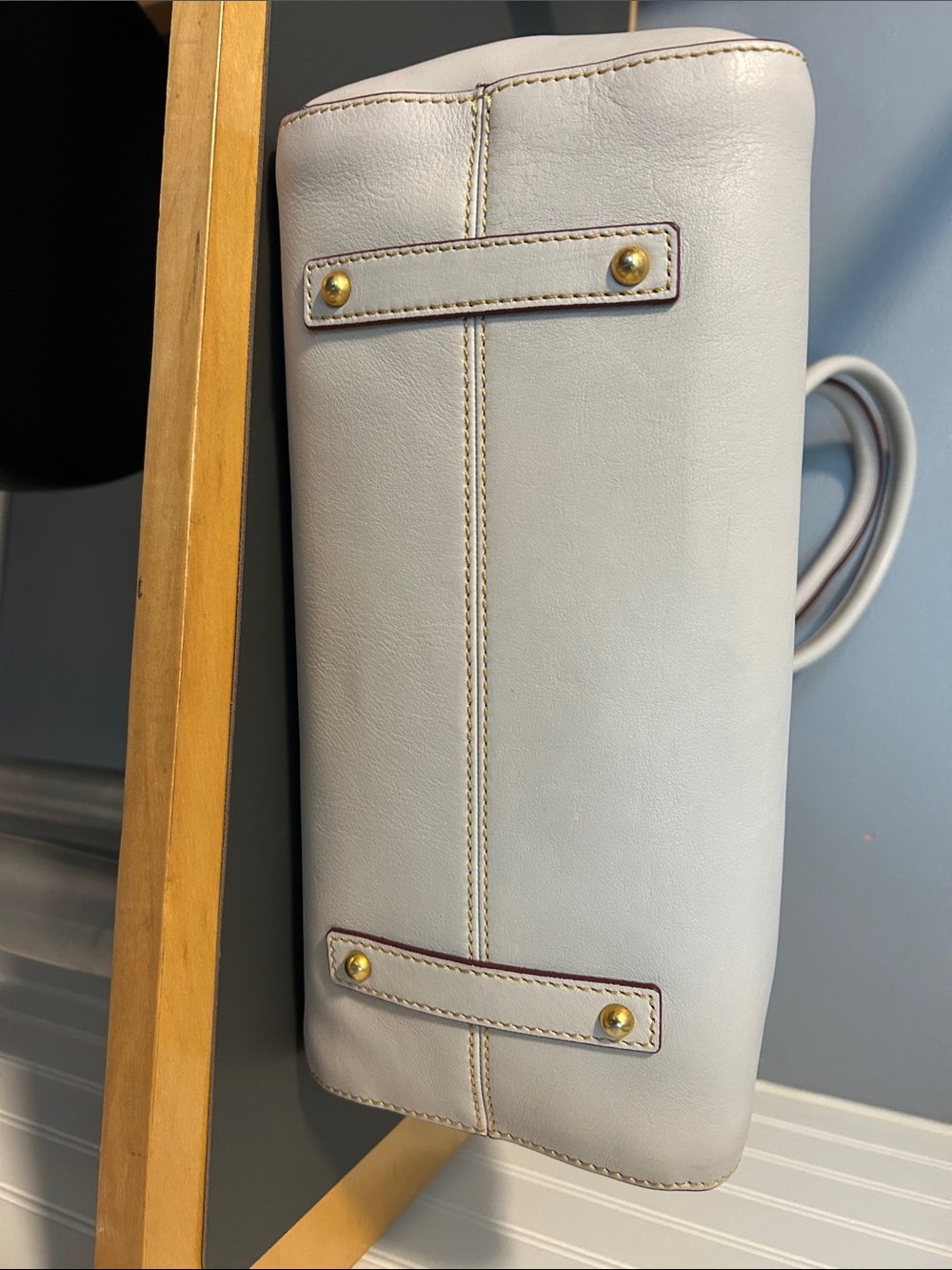 Dooney & Bourke Light Beige Leather Tote Bag with Gold Hardware - Picture 3 of 8